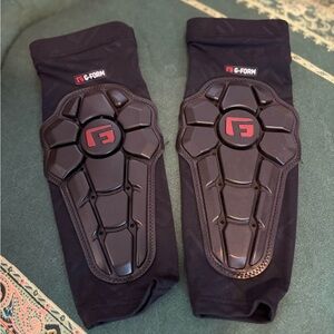 G-Form Pro-X2 Elbow Pads